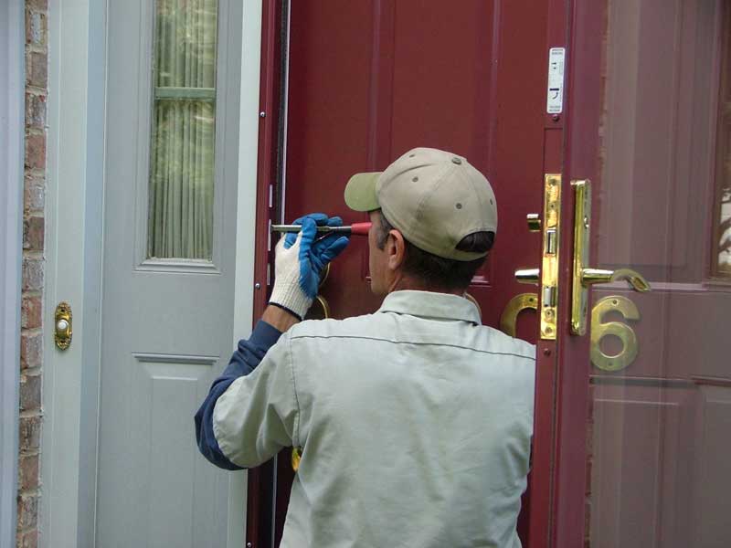 Garage Door Home Repairs in Palmdale